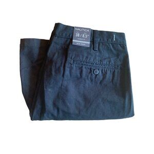 ✌️ 2/$40 ✌️ New with Tags Nautica Black Deck Shorts sz 38